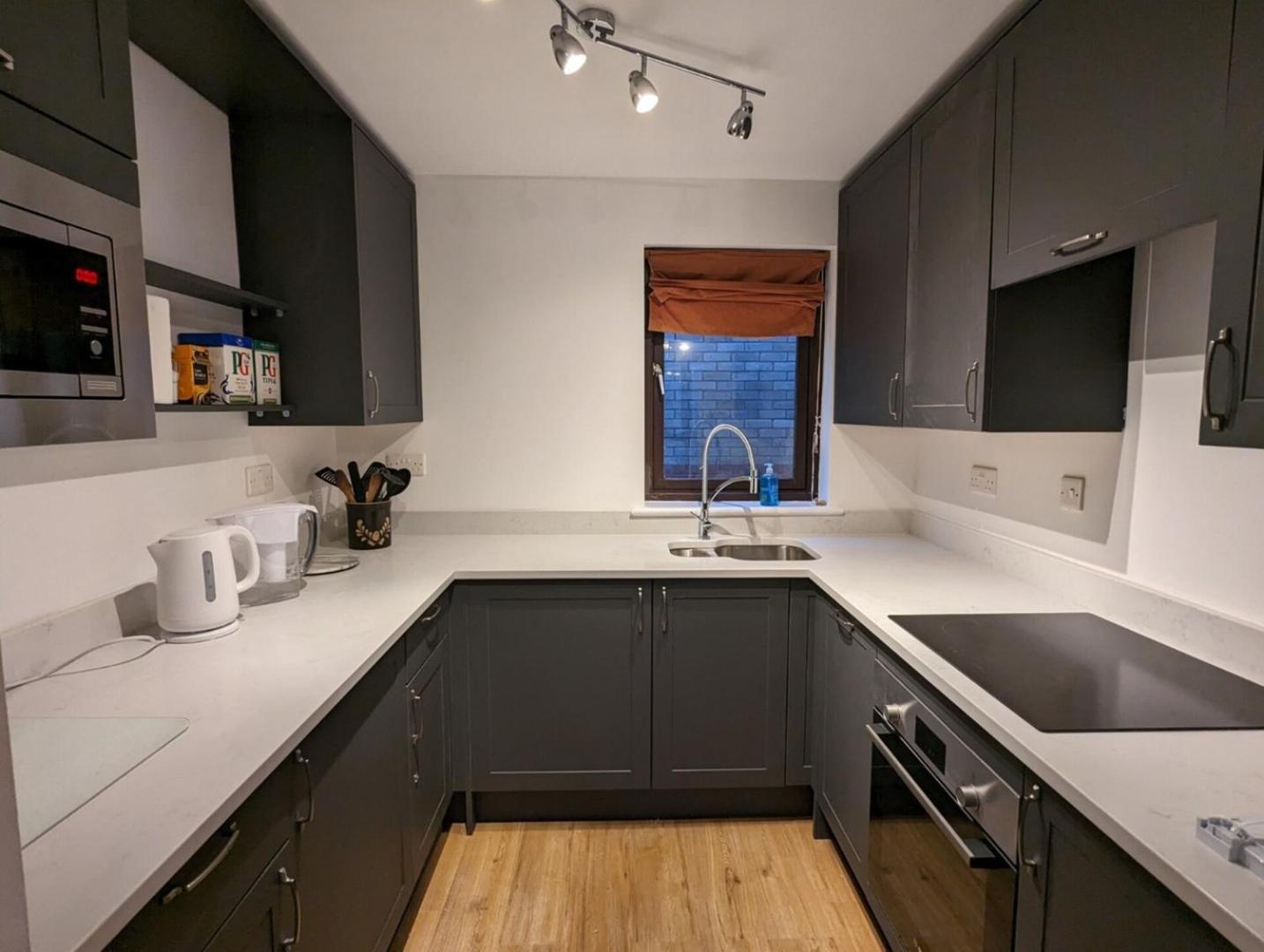 New Bright And Sunny Flat In Oxford City Centre Exterior foto